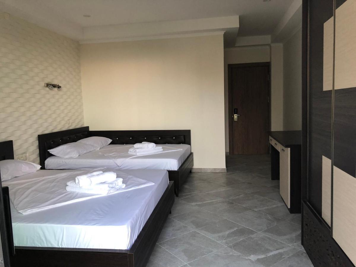 Magnetiti Hotel 乌雷基 外观 照片