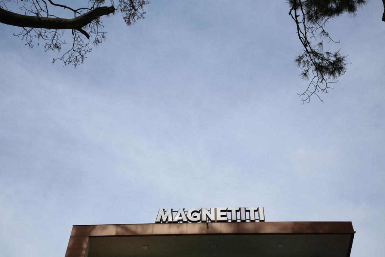 Magnetiti Hotel 乌雷基 外观 照片