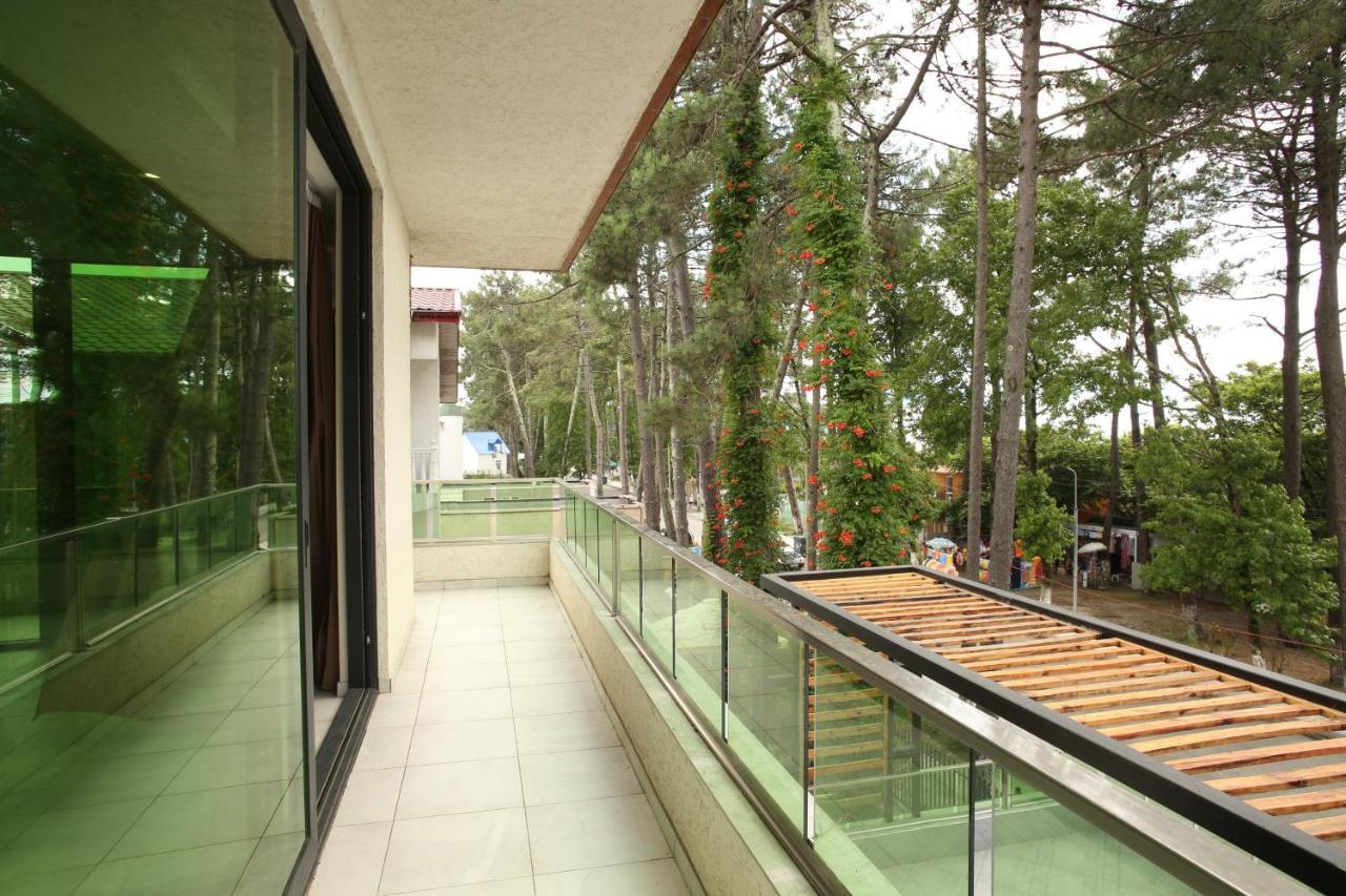 Magnetiti Hotel 乌雷基 外观 照片