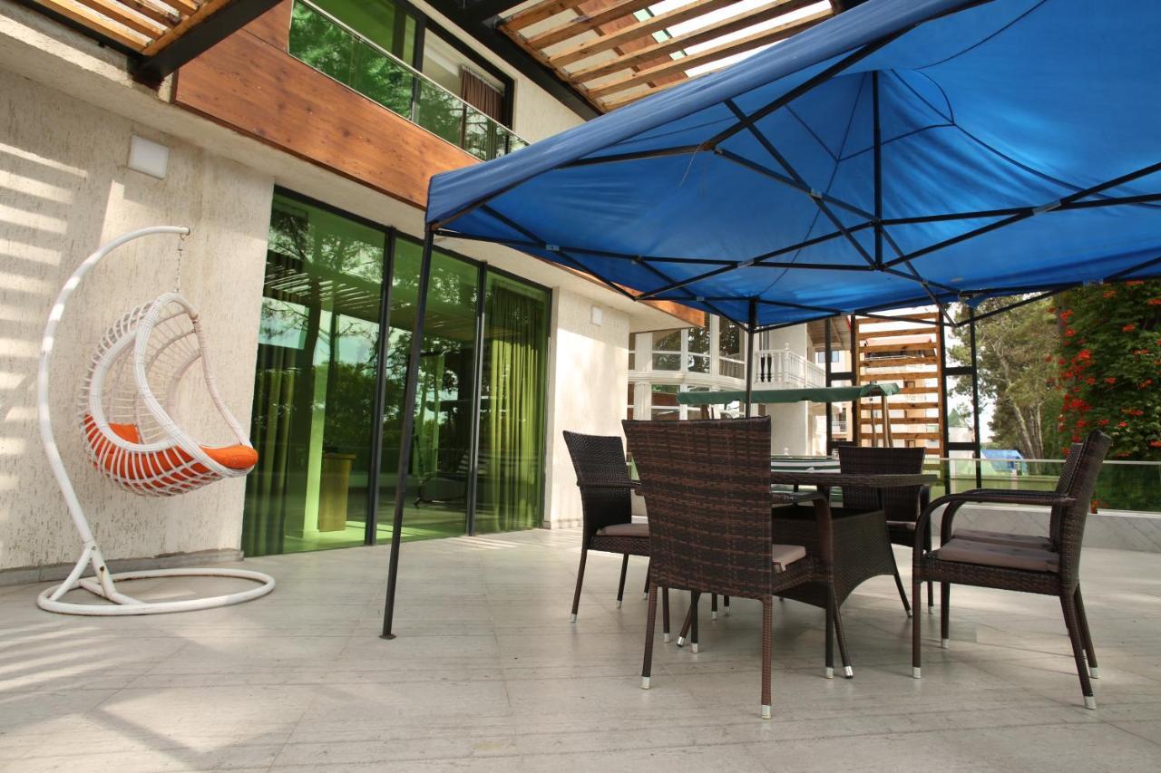 Magnetiti Hotel 乌雷基 外观 照片