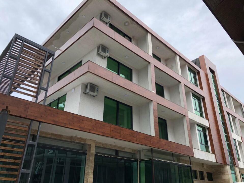Magnetiti Hotel 乌雷基 外观 照片